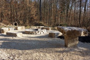 Scheuermann-Naturstein-Showroom-Schuettgueter-51